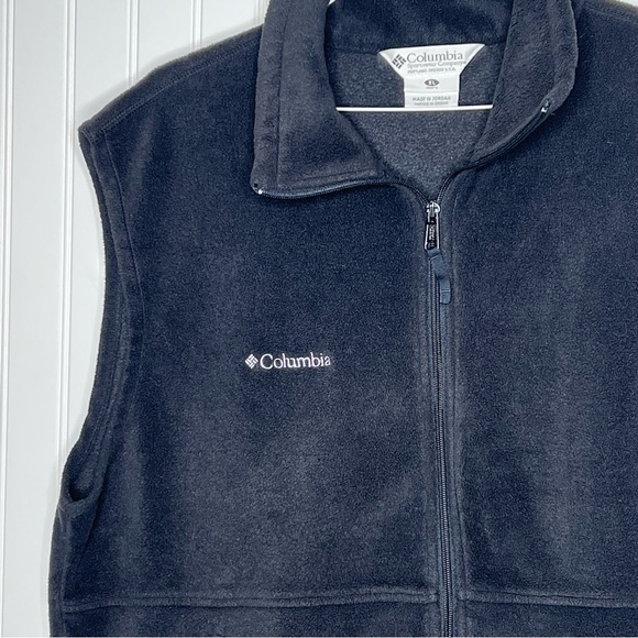 Vintage Columbia Men’s Black Full Zip Fleece Vest with Zippered Front Pockets XL - Picture 4 of 10